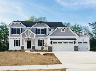 1667 Kingsland Dr SW, Byron Center, MI 49315