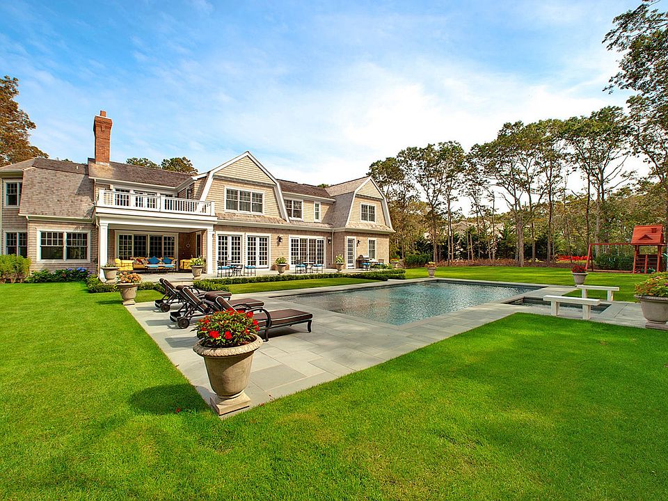 1st image of 3 Sagaponack Main St