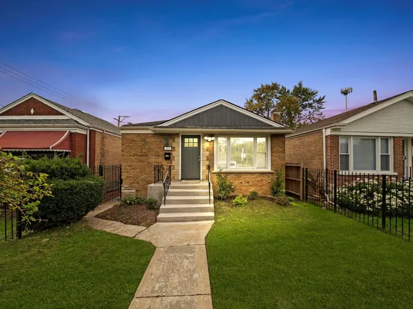 819 E 98th Pl, Chicago, IL 60628