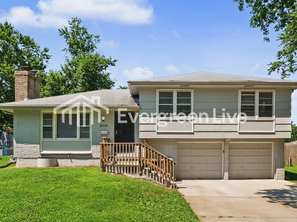 8008 E 93rd Ter, Kansas City, MO 64138