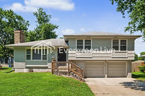 8008 E 93rd Ter Photo 1 8008 E 93rd Ter Photo 1