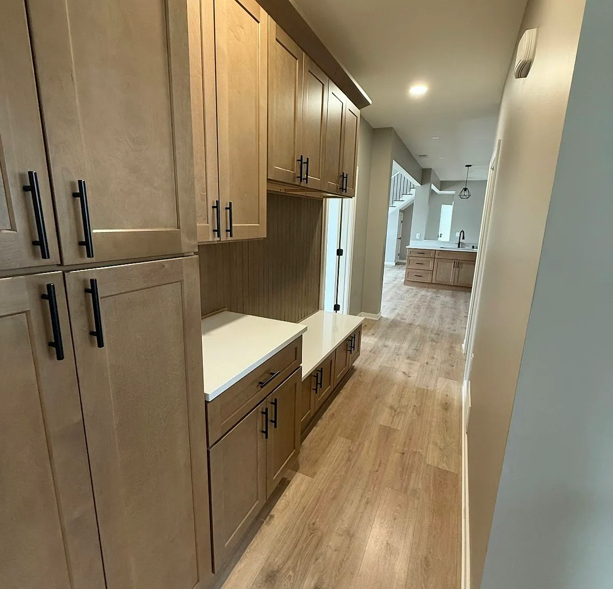 2589 South Delaware Avenue, Unit Upper — Photo 3