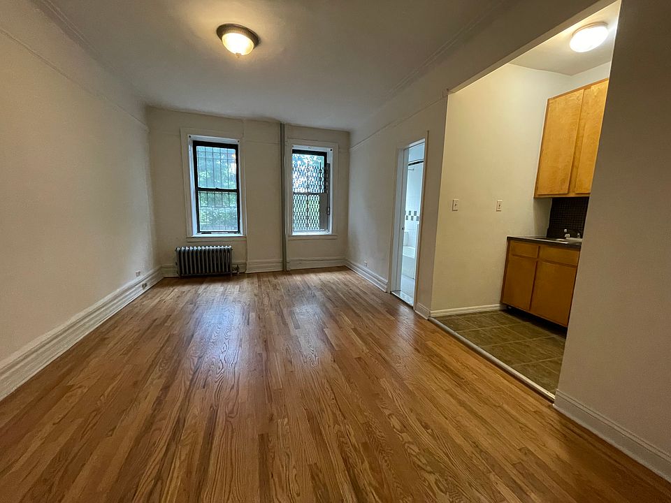 1st image of 5025 Broadway APT 1K