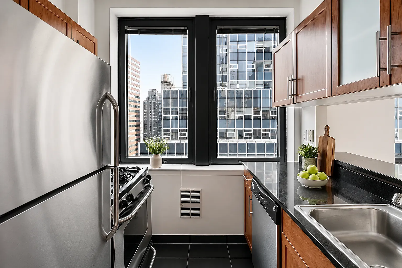 100 Maiden Lane — Photo 3