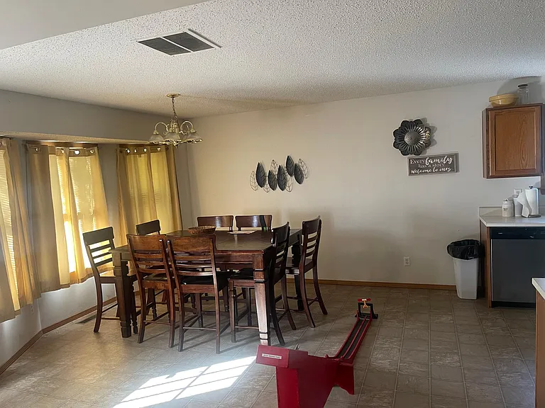 1211 N Colgate Ave — Photo 11
