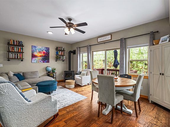5th image of 2367 Abbey Court UNIT 5
