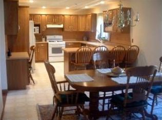 12411 Brown Rd, Wapakoneta, OH 45895