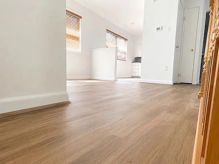1 bed, 950 sqft, $1,850 — Photo 4