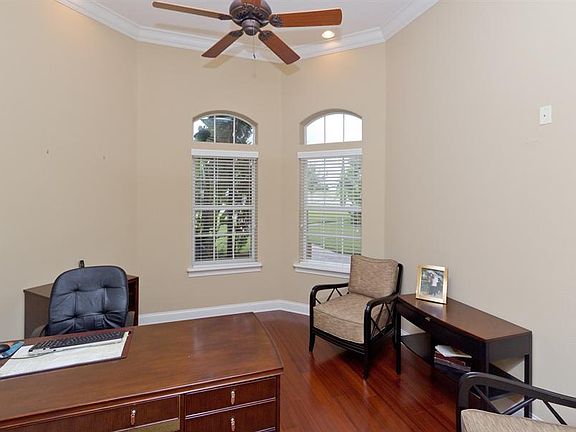 4th image of 14621 Isleview Dr