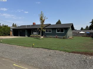 1035 Kintzley Ave, Springfield, OR 97478