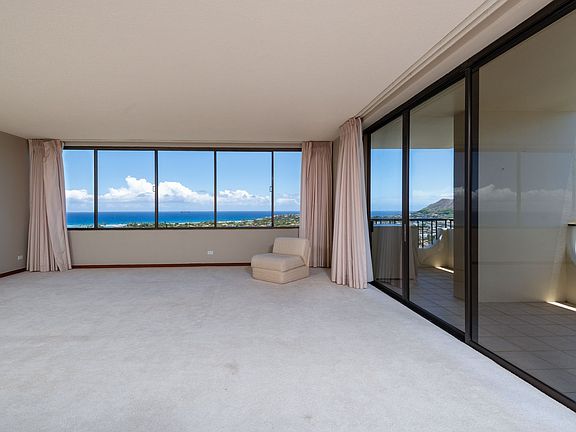 3rd image of 4340 Pahoa Ave APT 23C