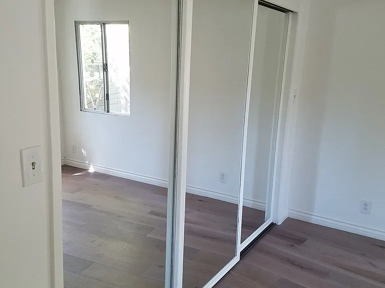 3325 Primera Ave #5A — Photo 7