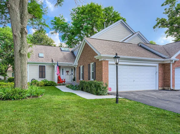 457 Sutherland Ln, Prospect Heights, IL 60070