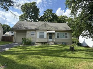 5400 W 50th Ter, Roeland Park, KS 66205