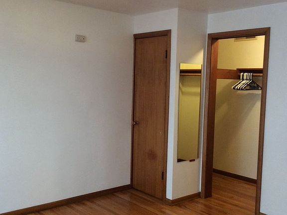 5th image of 124 11th Ave E APT 203