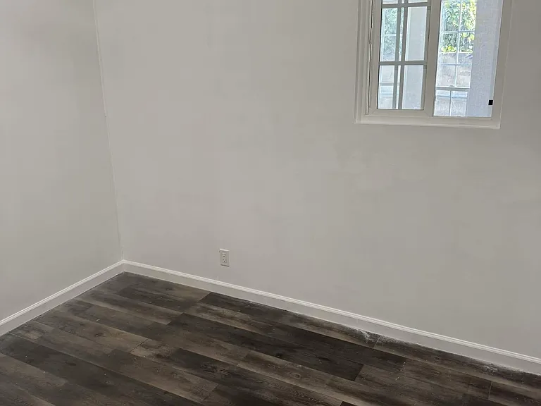 9234 Success Ave — Photo 5