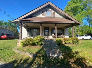 310 School St, Blue Ridge, GA 30555