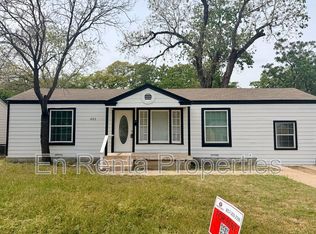 601 W Beach St, Fort Worth, TX 76111