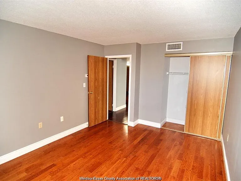 380 Pelissier St #904 — Photo 29