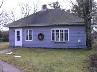39 Northup St, South Kingstown, RI 02879