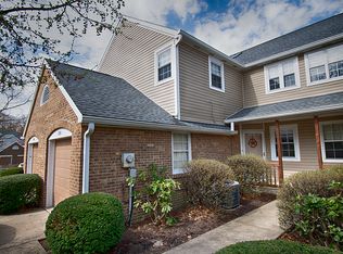 1580 Saint Andrews Dr, Oakmont, PA 15139
