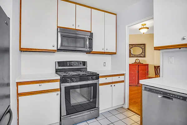 Sold by Compass | media 4