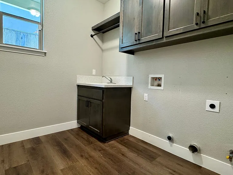 135 Timberwood Dr — Photo 17