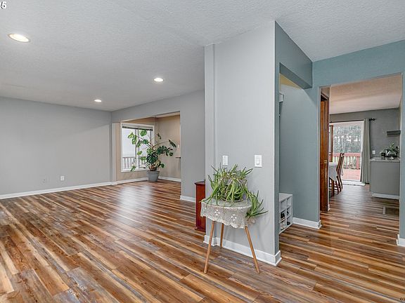 5th image of 25391 S Holman Rd