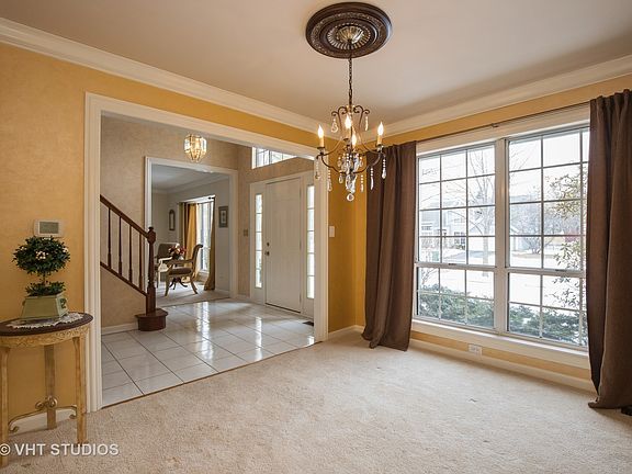 5th image of 566 Meadowview Dr