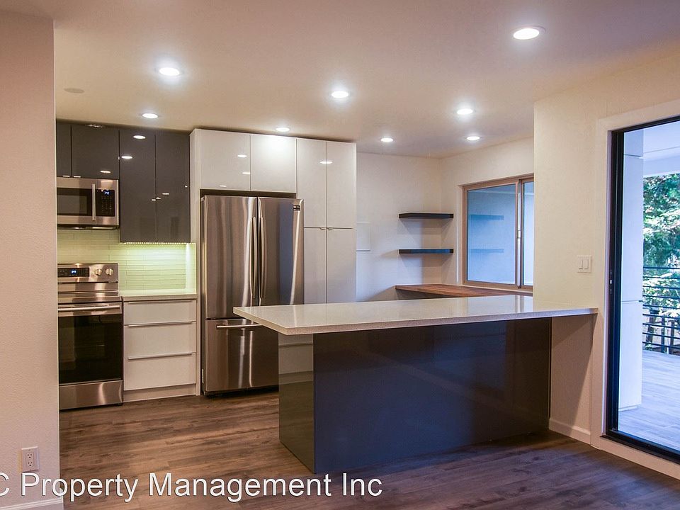 1st image of 1240 Holly St #7