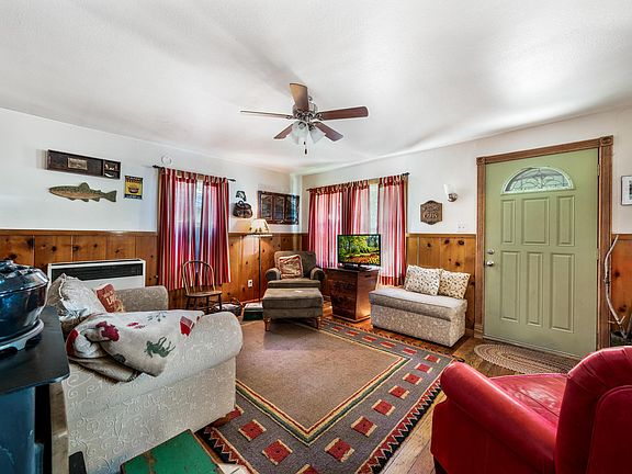 2nd image of 38284 Mineral Ave