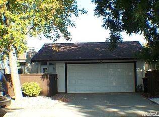 2725 Barcelona Dr, Modesto, CA