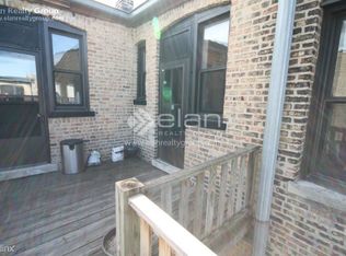 3917 N Fremont St APT 3, Chicago, IL 60613