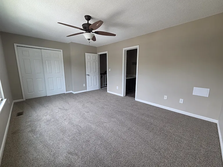 314 Falling Ln — Photo 15