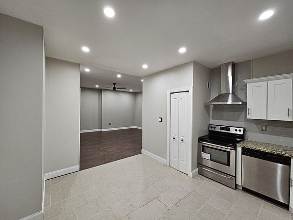 5th image of 111 Mulberry St #3