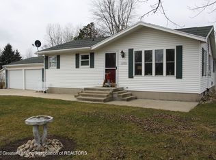 12300 S M 52, Perry, MI 48872