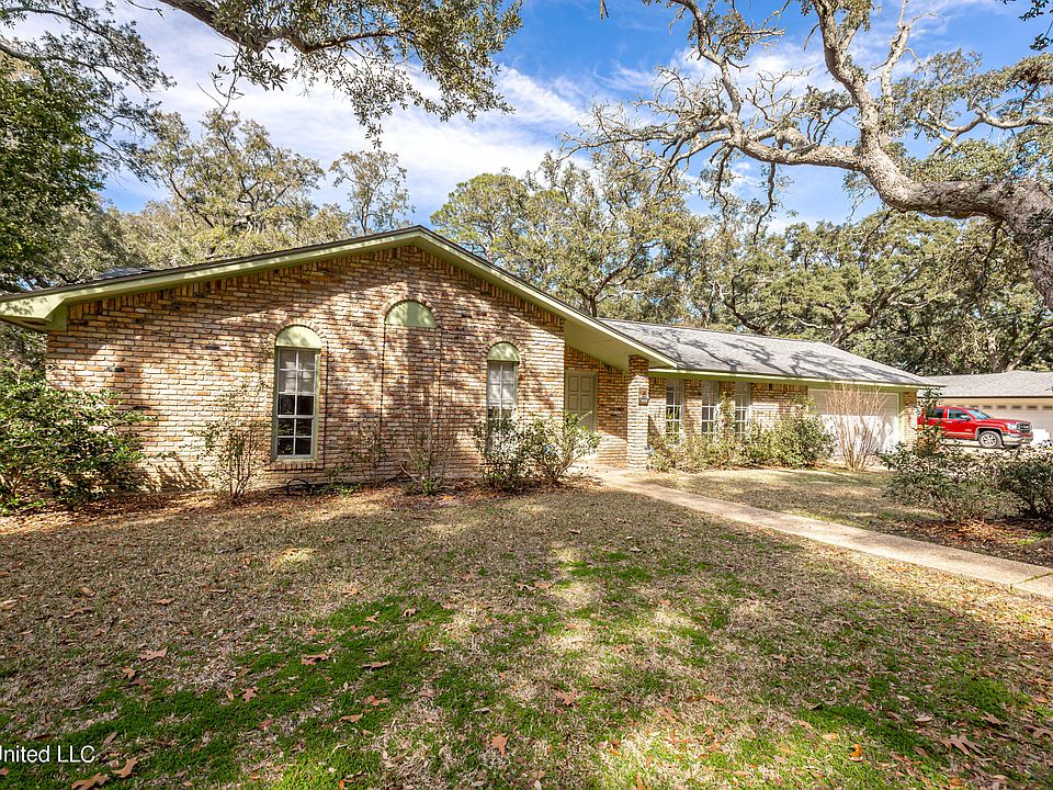 2568 Old Bay Rd, Biloxi, MS 39531 Zillow