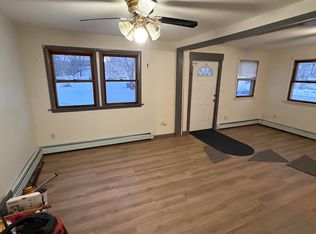 76 River St, Thomaston, CT 06787