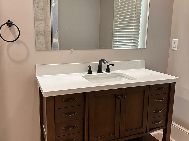 2568 Deming Ave #2570 — Photo 8