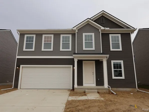 437 Hidden Riv W, Holly, MI 48442