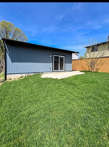 95 Leaside Dr Photo 1