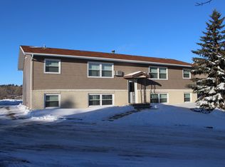 1401 14th Ave NW APT 4, Minot, ND 58703