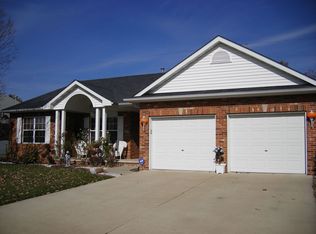 695 Chancellor Dr, Edwardsville, IL
