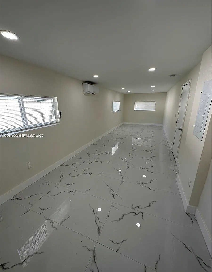 Playland Estates Sec 3 — Photo 4