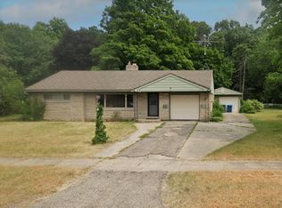89 Parkridge Dr, Battle Creek, MI 49037