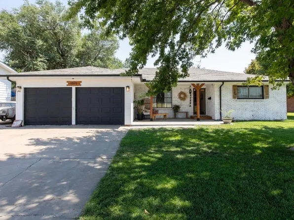 1571 N Calhoun Ave, Liberal, KS 67901