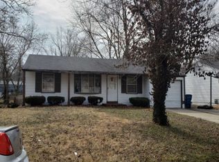 1900 Prior Dr, Saint Louis, MO