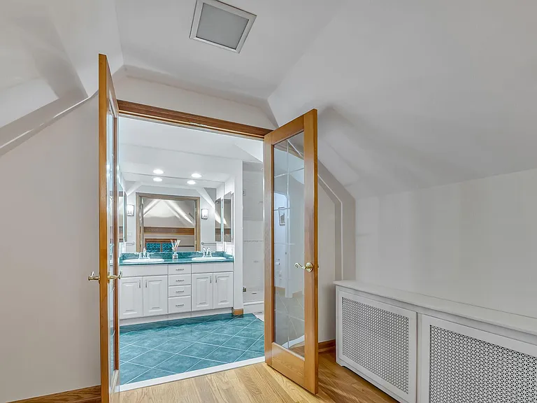 384 Owen Ave — Photo 26