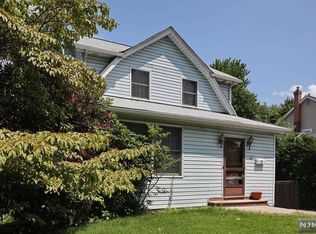 534 High St, Oradell, NJ 07649