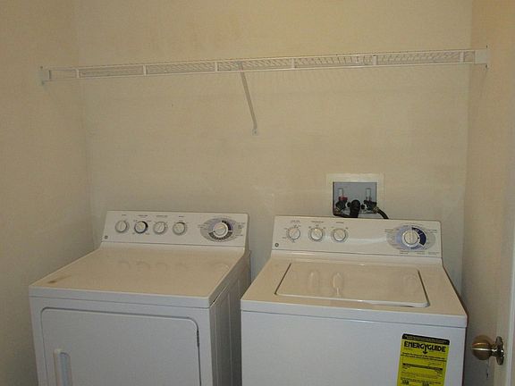 4th image of 3514 NE 12th Ct